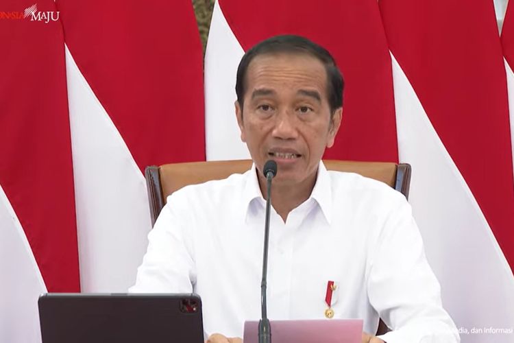(FILE) a screen grab from the Presidential Secretariat's official YouTube channel shows Indonesia's President Joko Widodo speaking during a press conference on Tuesday, February 7, 2023. 