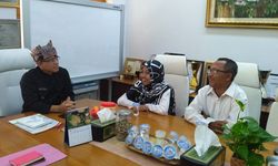Tulisan Viral di Facebook, Siswi SMA Diundang oleh Bupati Banyuwangi