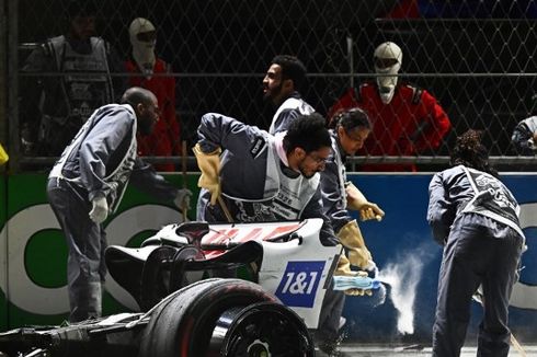 F1 GP Arab Saudi: Satu Marshal Dipecat, Mick Schumacher Absen Usai Kecelakaan Hebat