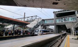 Bangunan Baru Stasiun Tanah Abang Dioperasikan, KAI Commuter dan DJKA Rubah Flow Pengguna Commuter Line