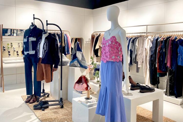 Lumine Jakarta, Plaza Senayan