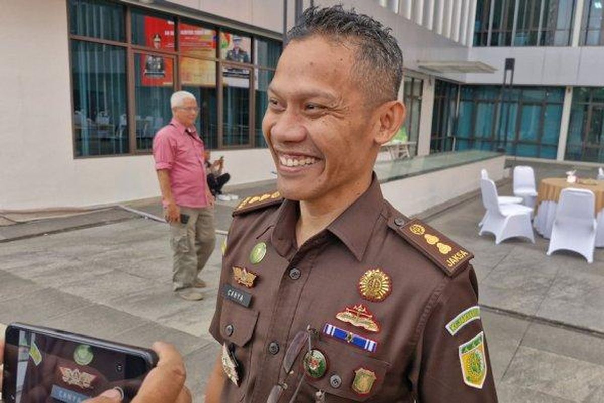 Kasipenkum Kejati Jabar, Nur Sricahyawijaya. 

