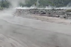 Viral Video Pasir Mengalir Tanpa Air di Lereng Semeru, Begini Penjelasan PVMBG