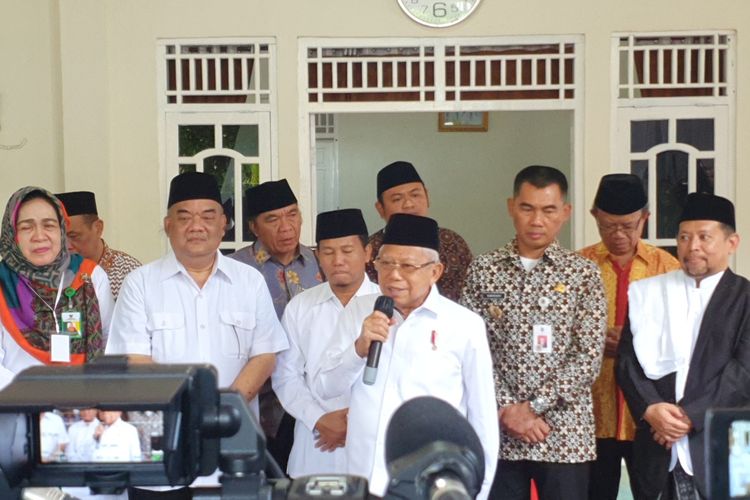 Wakil Presiden Republik Indonesia Ma'ruf Amin saat di Pesantren Hajar Aswad, Kapanewon Ngawen, Gunungkidul DI Yogyakarta. Selasa (27/6/2023)