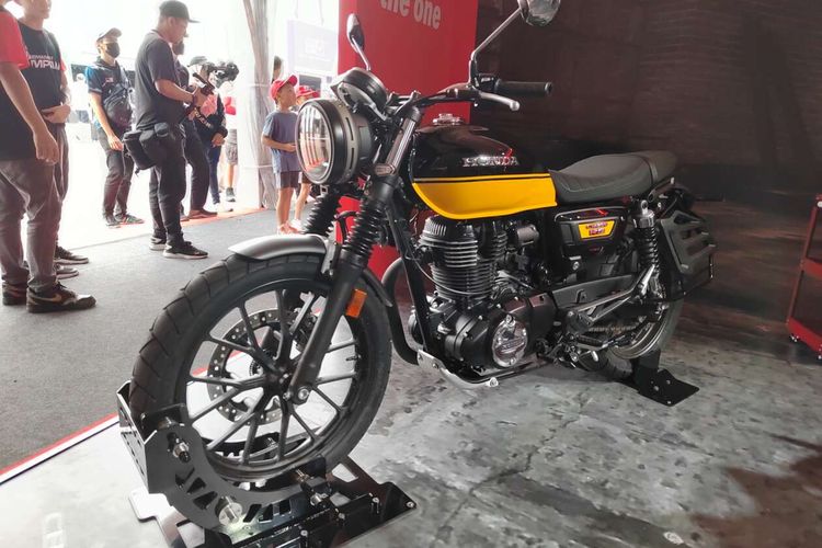Honda CB350RS di MotoGP Malaysia