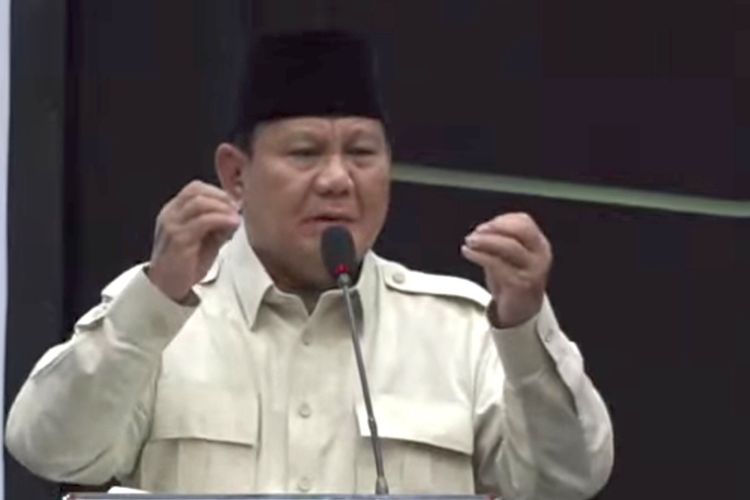 Capres nomor urut 2, Prabowo Subianto saat memberikan paparan pada Mukernas MUI ke III 2023 yang disiarkan secara daring pada Sabtu (2/12/2023).