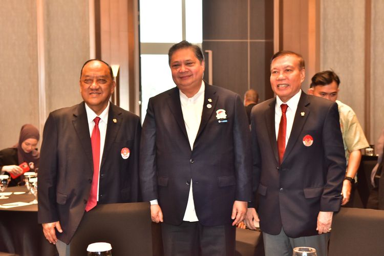 Jadi Ketum PB Wushu, Airlangga Hartarto Targetkan Emas Asian Games 2026