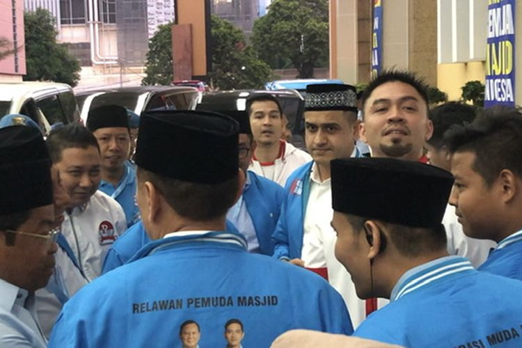 Mantan Bendahara Umum Partai Demokrat Muhammad Nazaruddin nampak menghadiri acara Generasi Muda Islam (Gemuis) di Balai Kartini, Kuningan, Jakarta Selatan, Senin (18/12/2023).