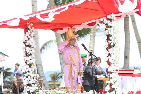 Pimpin Upacara HUT Ke-78 RI di Miangas Sulut, Gus Halim: Cinta Negara Sebagian dari Iman