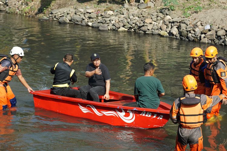 Mesin Tempel Tak Cocok untuk Patroli Sungai, Walkot Yogyakarta Bakal Cari Perahu Ketinting