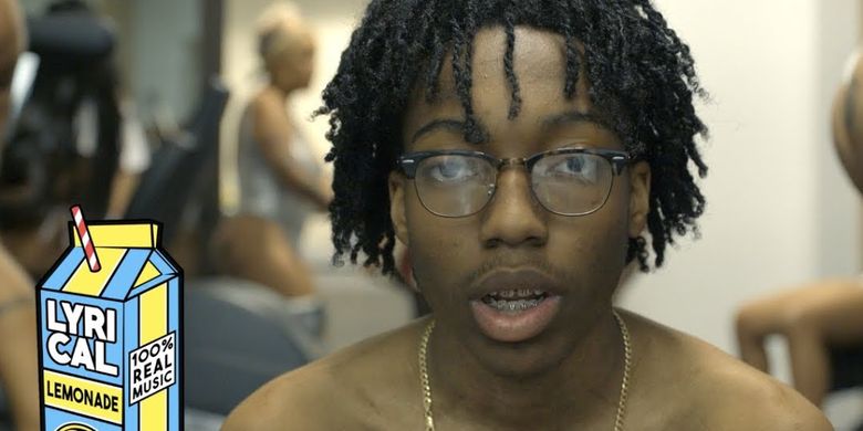 Lirik Dan Chord Lagu Love Me Dari Lil Tecca