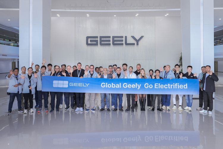 Geely akan kembali ke Indonesia