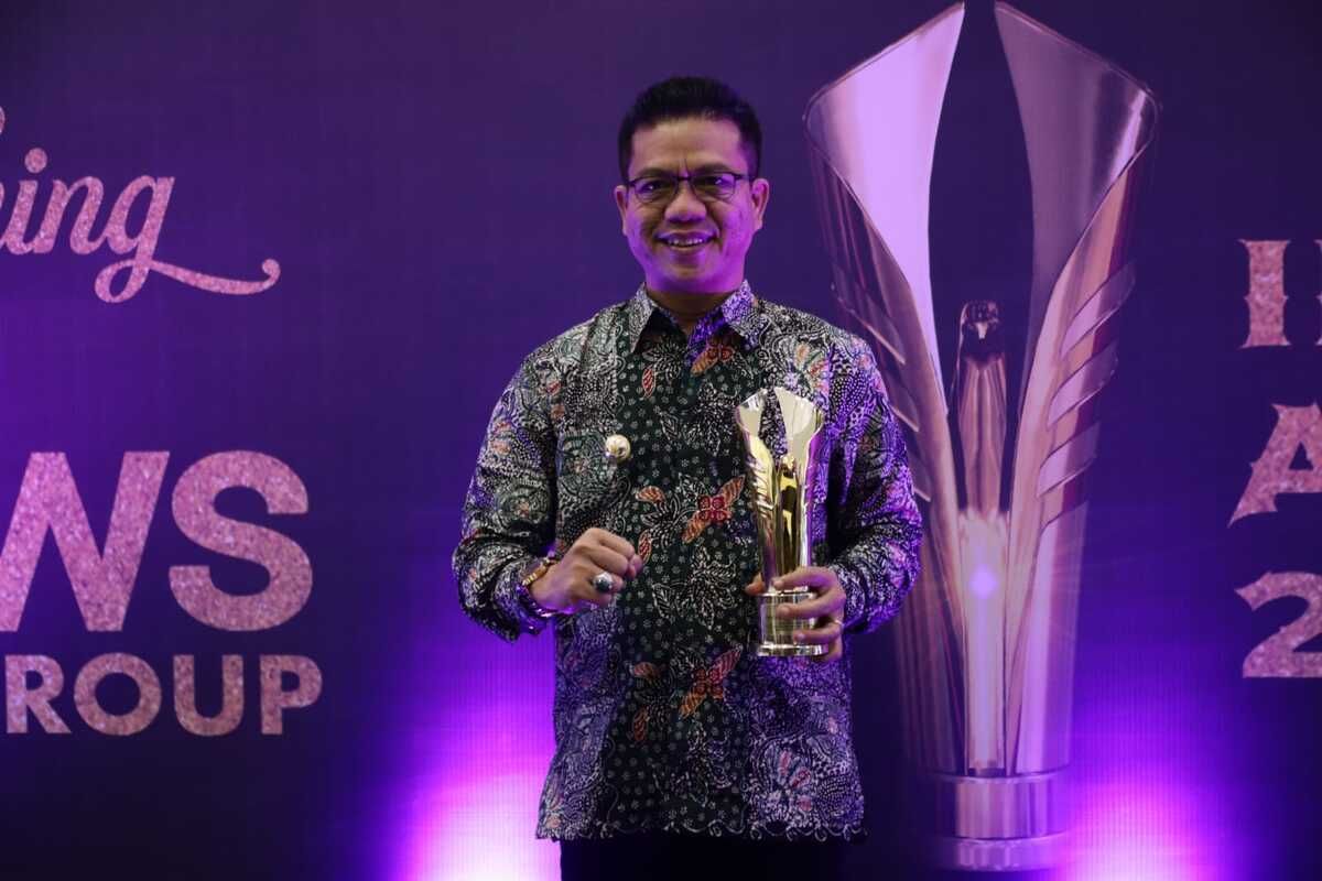 Bupati Bandung Dadang Supriatna