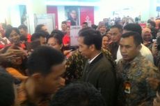 Jokowi Belanja Kue Khas Minahasa Senilai Total Rp 257.800