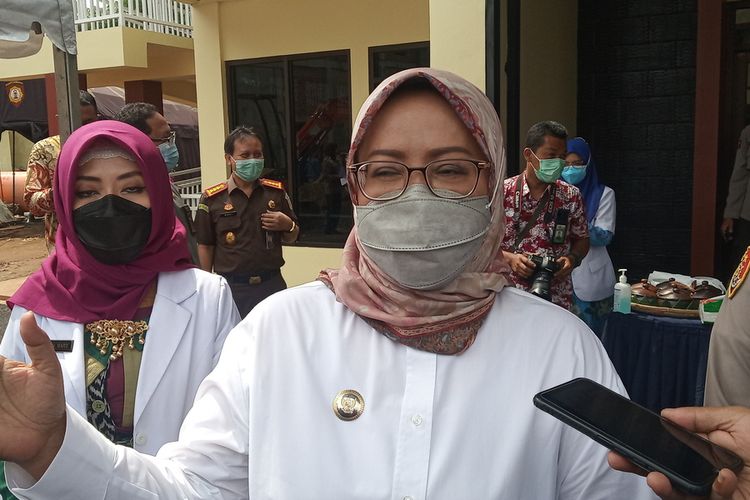 Bupati Bogor Ade Yasin saat ditemui usai melakukan peresmian Aula Sanita Satyawada dan Klinik Pratama Rawat Jalan di Mapolres Bogor, Cibinong, Kabupaten Bogor, Jawa Barat, Rabu (6/1/2021).