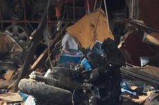 Kecelakaan Beruntun di Puncak Bogor, Isi Warung Berserakan, Kendaraan Ringsek