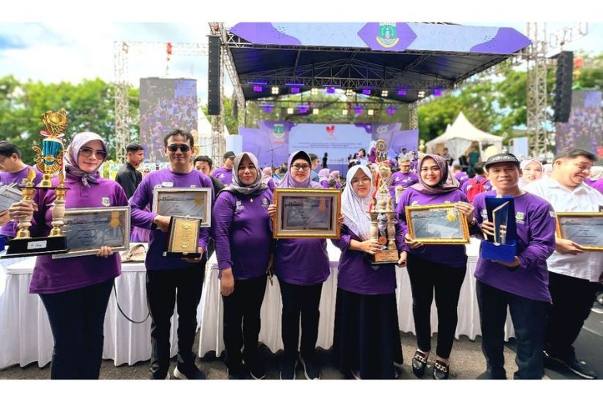 Dinkes Kota Cilegon memborong 22 penghargaan dalam peringatan Hari Kesehatan Nasional (HKN) Ke-60. 