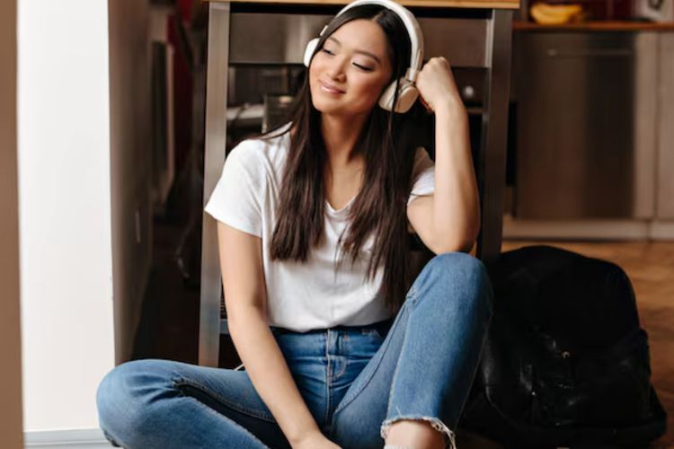 Cari tahu genre podcast yang paling cocok dengan kepribadian Anda berdasarkan zodiak. Mana favorit Anda?