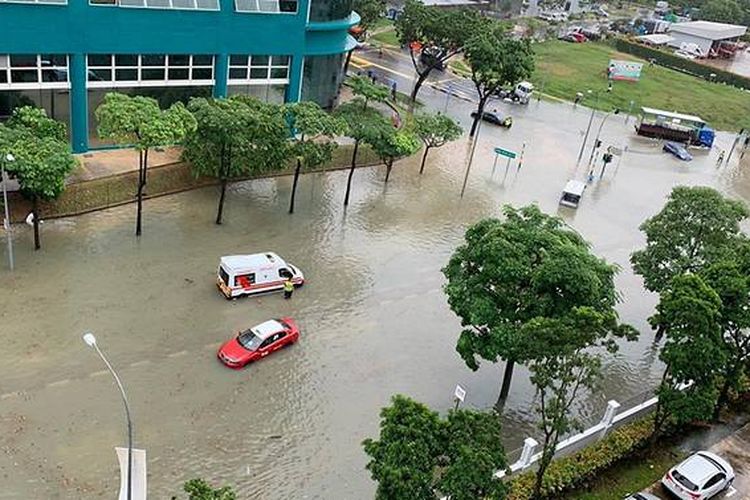 Banjir di Jurong Town Hall, Singapura.