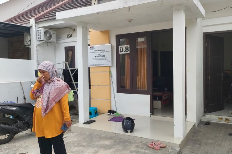 Rumah kontrakan milik Bupati nonaktif Probolinggo yang disita Komisi Pemberantasan Korupsi (KPK). 