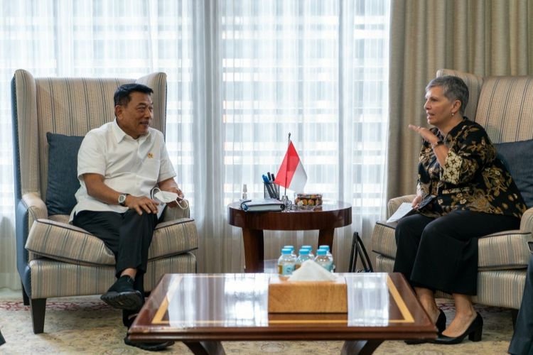 Kepala Kantor Staf Presiden (KSP) Moeldoko saat menerima kunjungan Duta Besar Australia untuk Indonesia Penny Williams di Bina Graha, Jakarta, Kamis (21/7/2022).