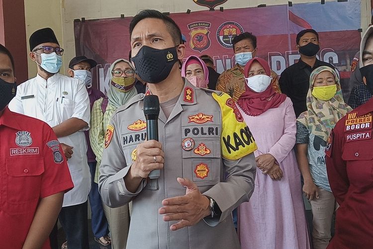 Kasus bullying atau perundungan yang menimpa seorang anak berusia 10 tahun di Kecamatan Klapanunggal, Kabupaten Bogor, Jawa Barat, akhirnya berakhir dengan damai di Mapolres Bogor, Cibinong, Kabupaten Bogor, Jawa Barat, Jumat (23/4/2021).