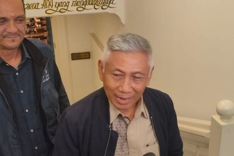 Ketua DPP Partai Nasdem Effendi Choirie atau Gus Choi ditemui di Gedung Akademi Bela Negara (ABN) Partai Nasdem, Pancoran, Jakarta Selatan, Minggu (27/8/2023).