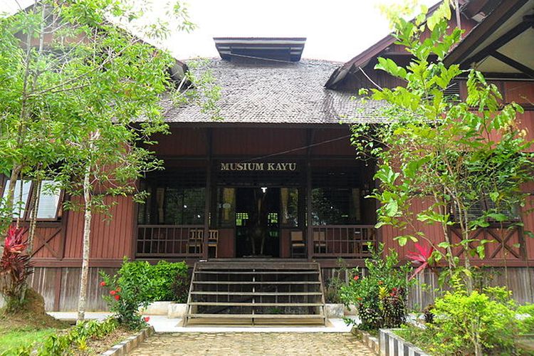 Museum Kayu Tuah Himba di Kalimantan Timur, salah satu museum unik di Indonesia
