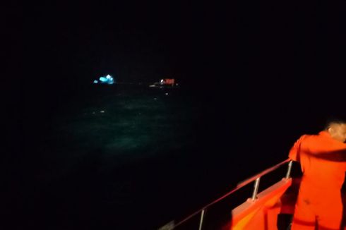 Diterjang Ombak Besar, Kapal Tunda Jala Patra Tenggelam
