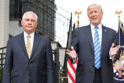 Bersitegang, Presiden Trump Tantang Menlu Tillerson Adu Psikotes