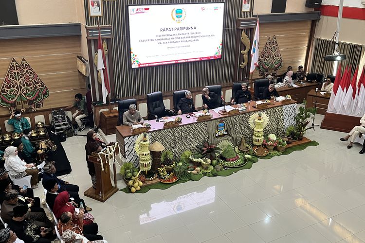 Bupati Pangandaran Ungkap Defisit Anggaran Menyusut, Perbaikan Jalan Masih Jadi PR