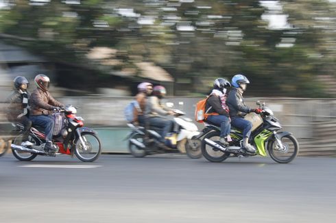 Pemudik Mayoritas Nekat Mengendarai Sepeda Motor Selama Pandemi