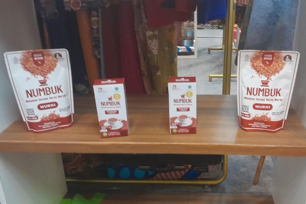 Contoh Produk Numbuk di Pameran Dhawafest 2024