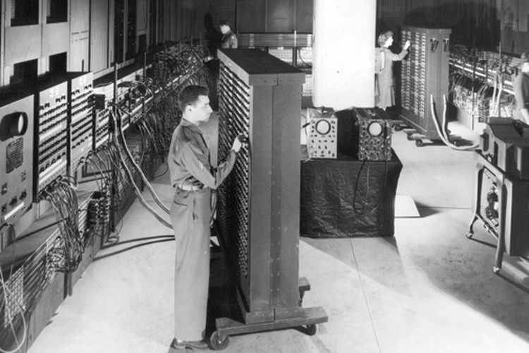 Ilustrasi Electronic Numerical Integrator and Calculator (ENIAC)
