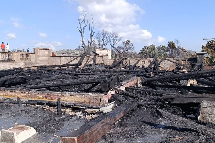 Desa Adat Sade Terbakar, NTB Siapkan 4 Destinasi Wisata Budaya Alternatif Jelang MotoGP
