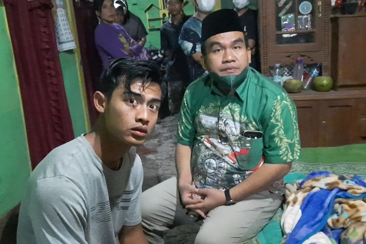 Pesepakbola Pratama Arhan pulang ke kampung halaman di Desa Sidomulyo, Kecamatan Banjarejo, Kabupaten Blora, Sabtu (8/1/2022)