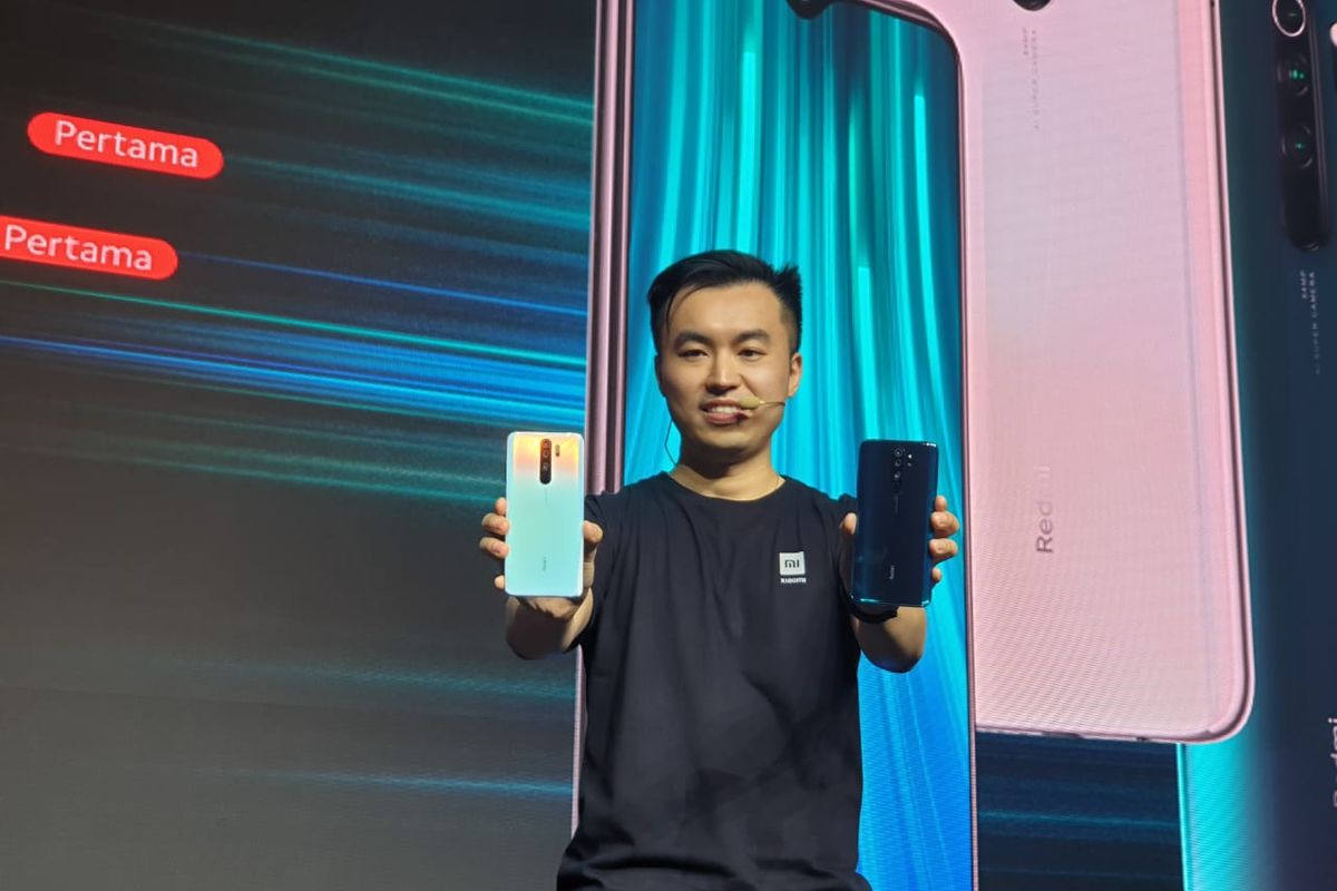 Country Director Xiaomi Indonesia Alvin Tse saat memperkenalkan duo Redmi Note 8 dan Redmi Note 8 Pro dalam acara peluncurannya di Jakarta, Kamis (17/10/2019). 