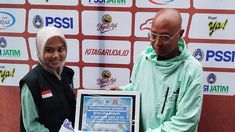 Di Tengah Gegap Gempita Laga, Suporter Persewangi Kumpulkan Donasi untuk Bencana Sumatera