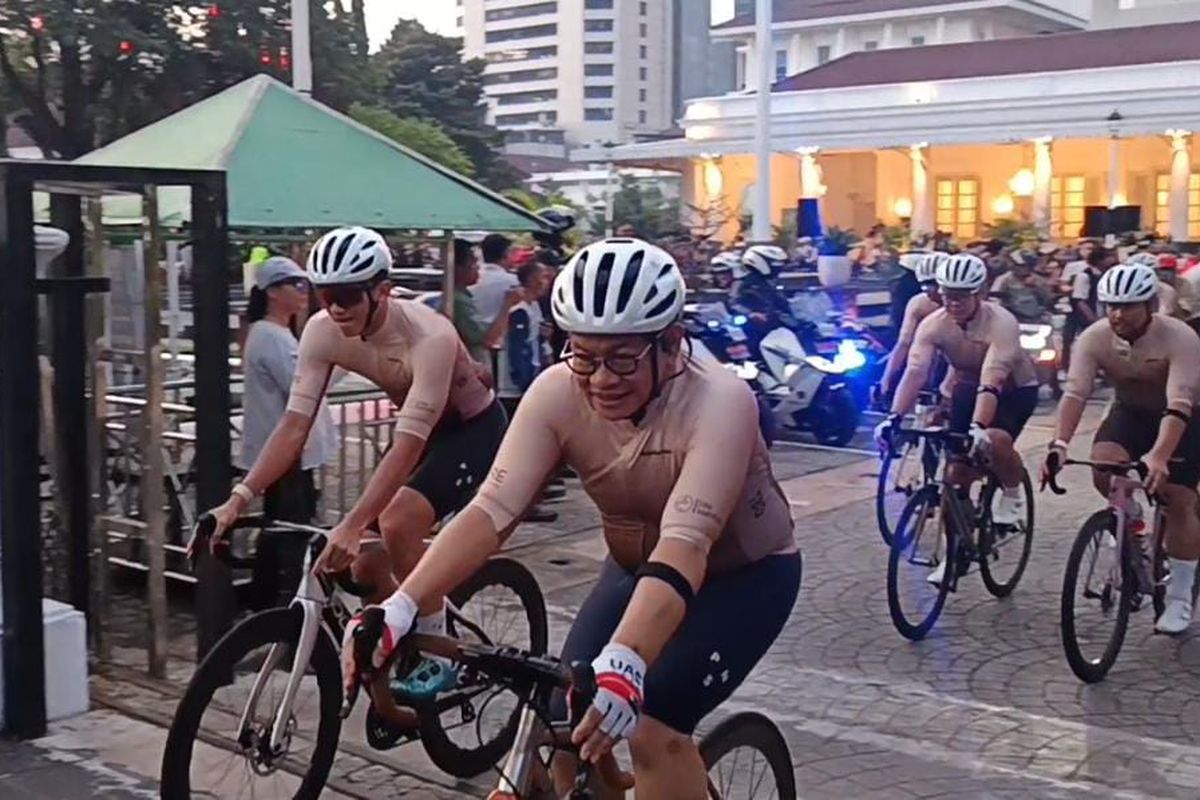 Gubernur DKI Jakarta Pramono Anung turut ambil bagian dalam acara Silaturahride with Mas Pram yang digelar pada Sabtu (19/4/2025).