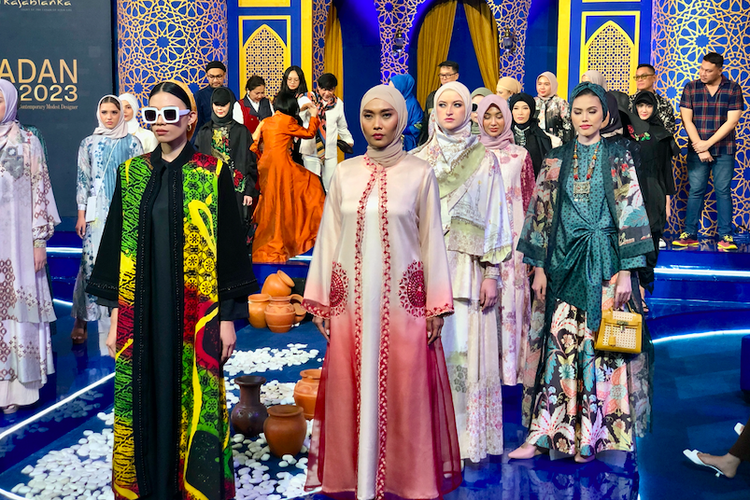 Puluhan Jenama Fesyen dan Desainer Lokal Ramaikan Ramadan Runway 2023