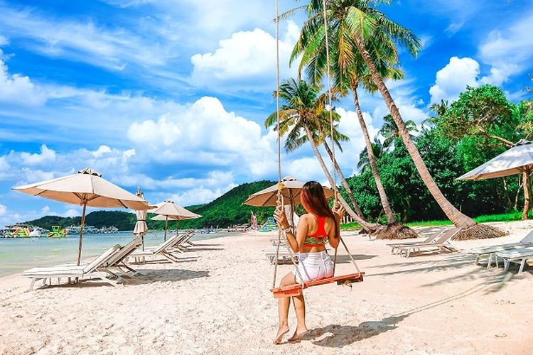Ilustrasi Vietnam - Pantai Khem di Pulau Phu Quoc, Vietnam.