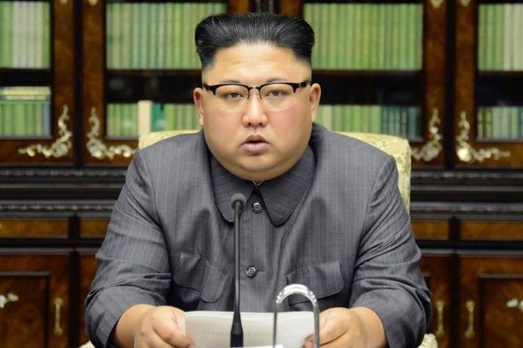 Di sini tak ada gaya rambut seperti milik Korea Selatan, kata Kim Jong-un.