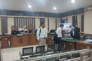 Tangis Mantan Karyawan Terbaik Bank BJB di Sidang Tipikor Kasus Kredit Sritex