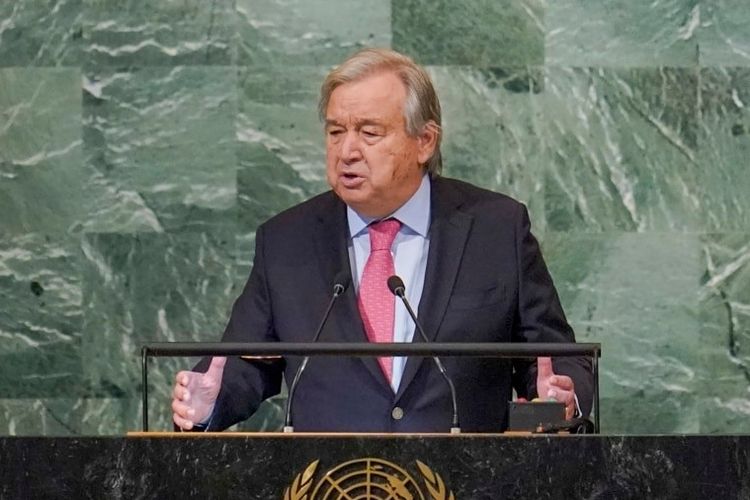 Sekretaris Jenderal PBB Antonio Guterres mengimbau para pemimpin dunia pada pidato Sidang Umum PBB di Markas PBB di New York, hari Selasa (20/9/2022).