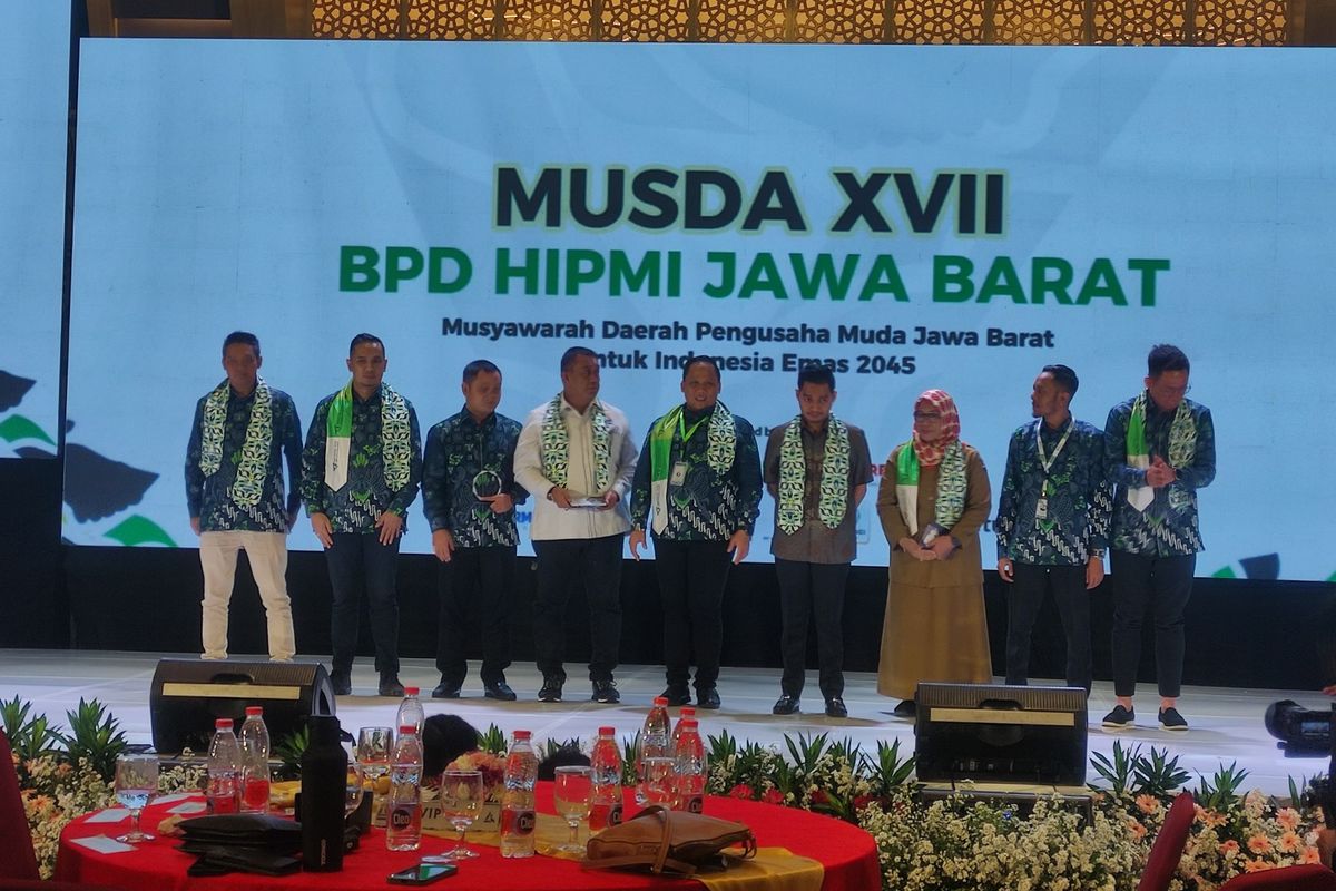 Himpunan Pengusaha Muda Indonesia (Hipmi) Jawa Barat menggelar musyawarah daerah (Musda) ke-17 yang berlokasi di Bigland Hotel and Convention, Kota Bogor, Jawa Barat, Senin (24/6/2024).