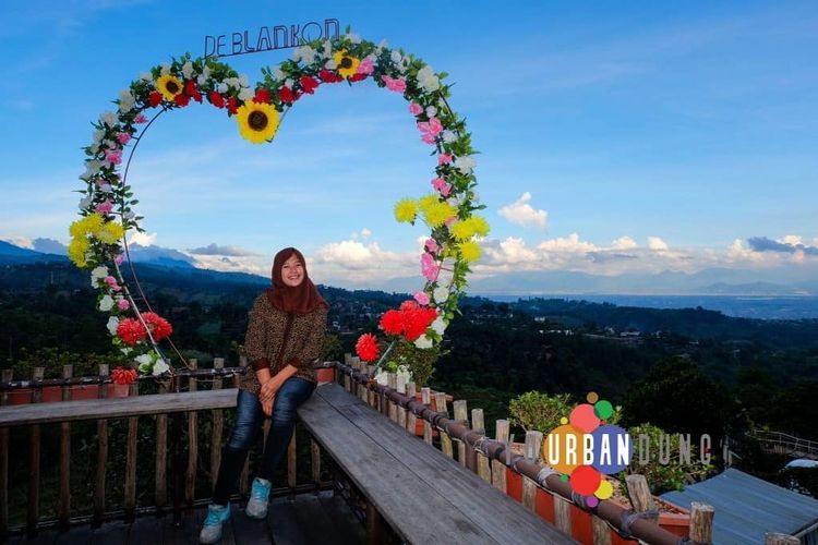 Angkringan De BlankOn, Lembang, Kabupten Bandung Barat