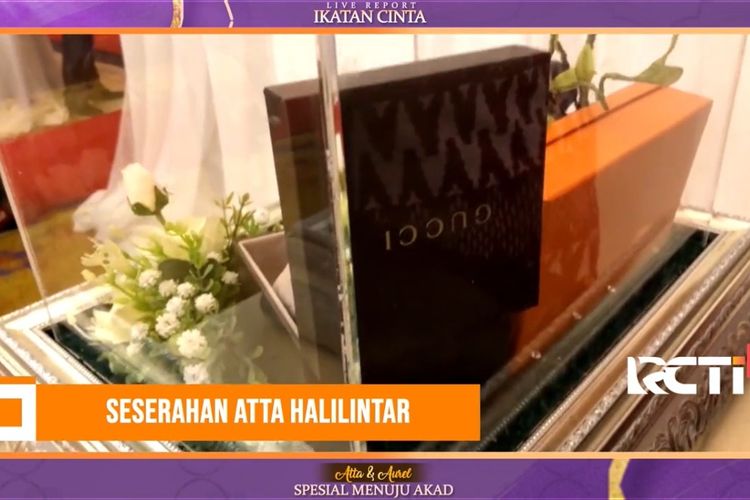 Intip isi seserahan dari Atta Halilintar untuk Aurel Hermansyah yang berisi berbagai macam barang branded dan bernuansa ungu.