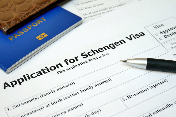Ilustrasi pengajuan aplikasi visa Schengen untuk berkunjung ke Eropa 