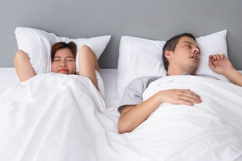 4 Hal Penyebab Tidur Mendengkur