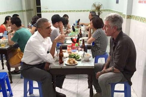 Koki Terkenal Anthony Bourdain Ditemukan Meninggal, Diduga Bunuh Diri